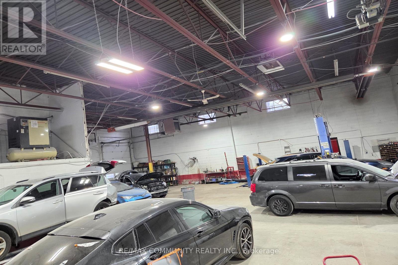 4 - 3 Laidlaw Boulevard, Markham, ON