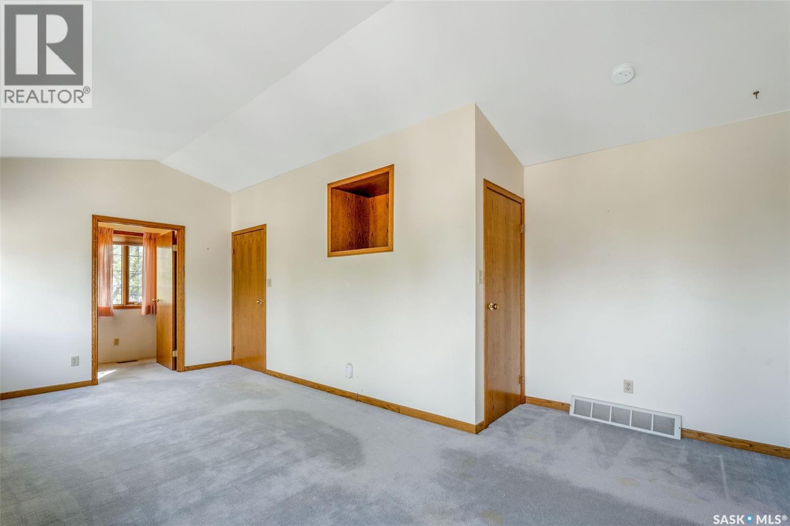 620 20Th Street W, Prince Albert, SK - Indoor Photo Showing Other Room