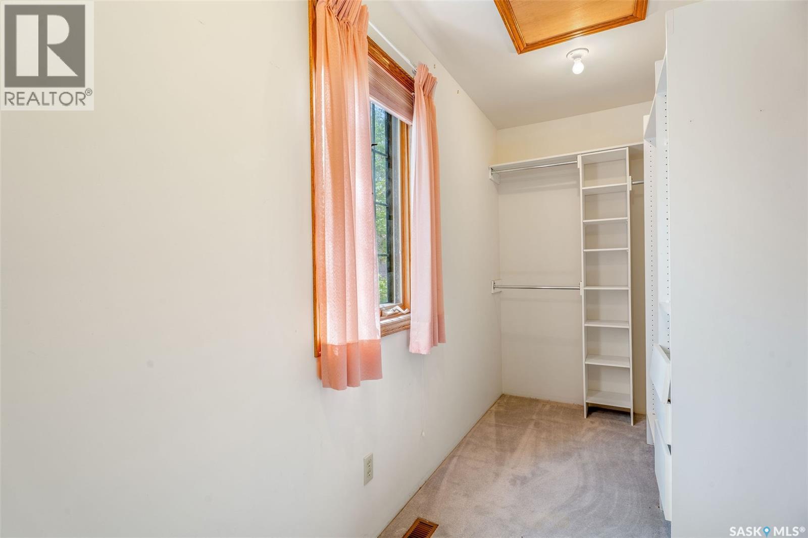 620 20Th Street W, Prince Albert, SK - Indoor