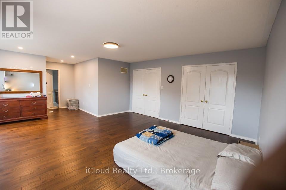 Master Bedroom - 81 Crown Victoria ( Upper) Drive, Brampton, ON - Indoor