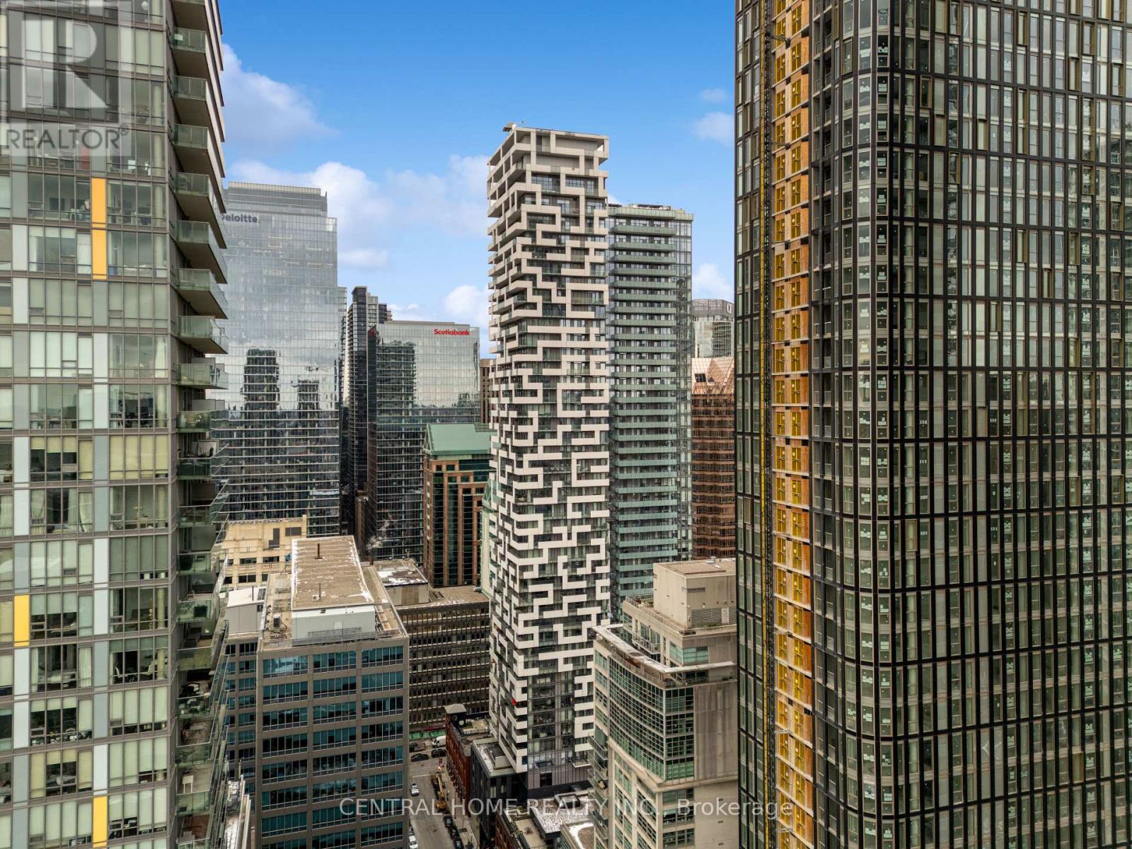 3809 - 20 Lombard Street, Toronto, ON - Outdoor With Facade