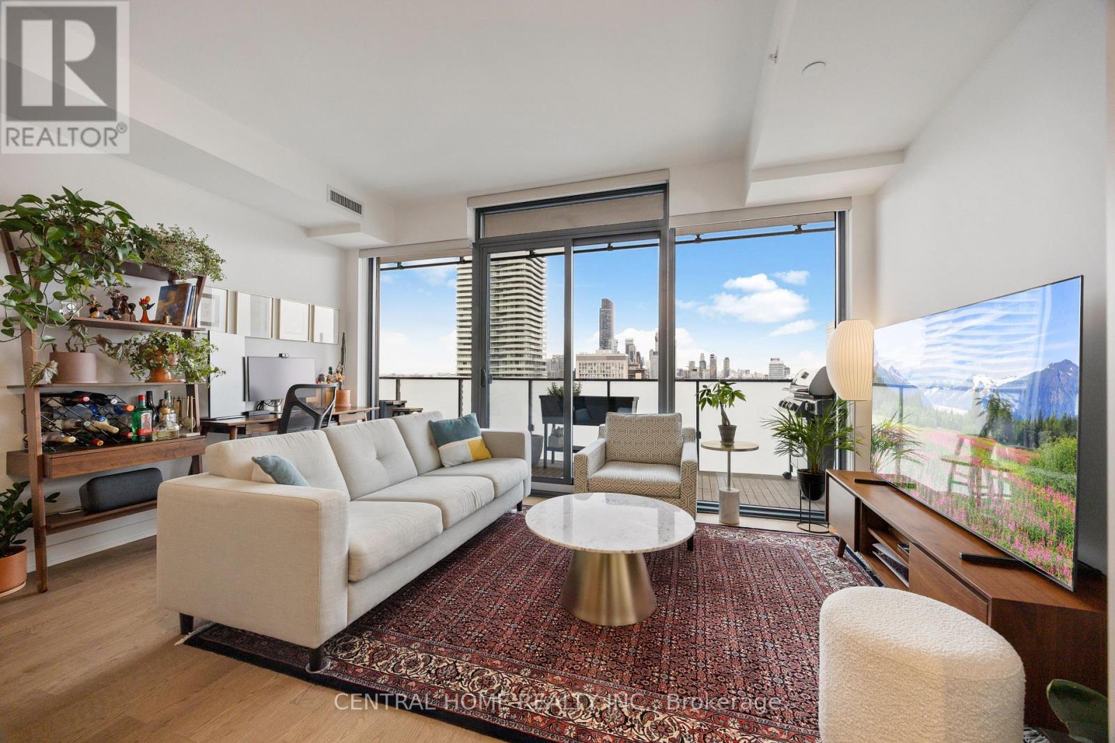 3809 - 20 Lombard Street, Toronto, ON - Indoor Photo Showing Living Room