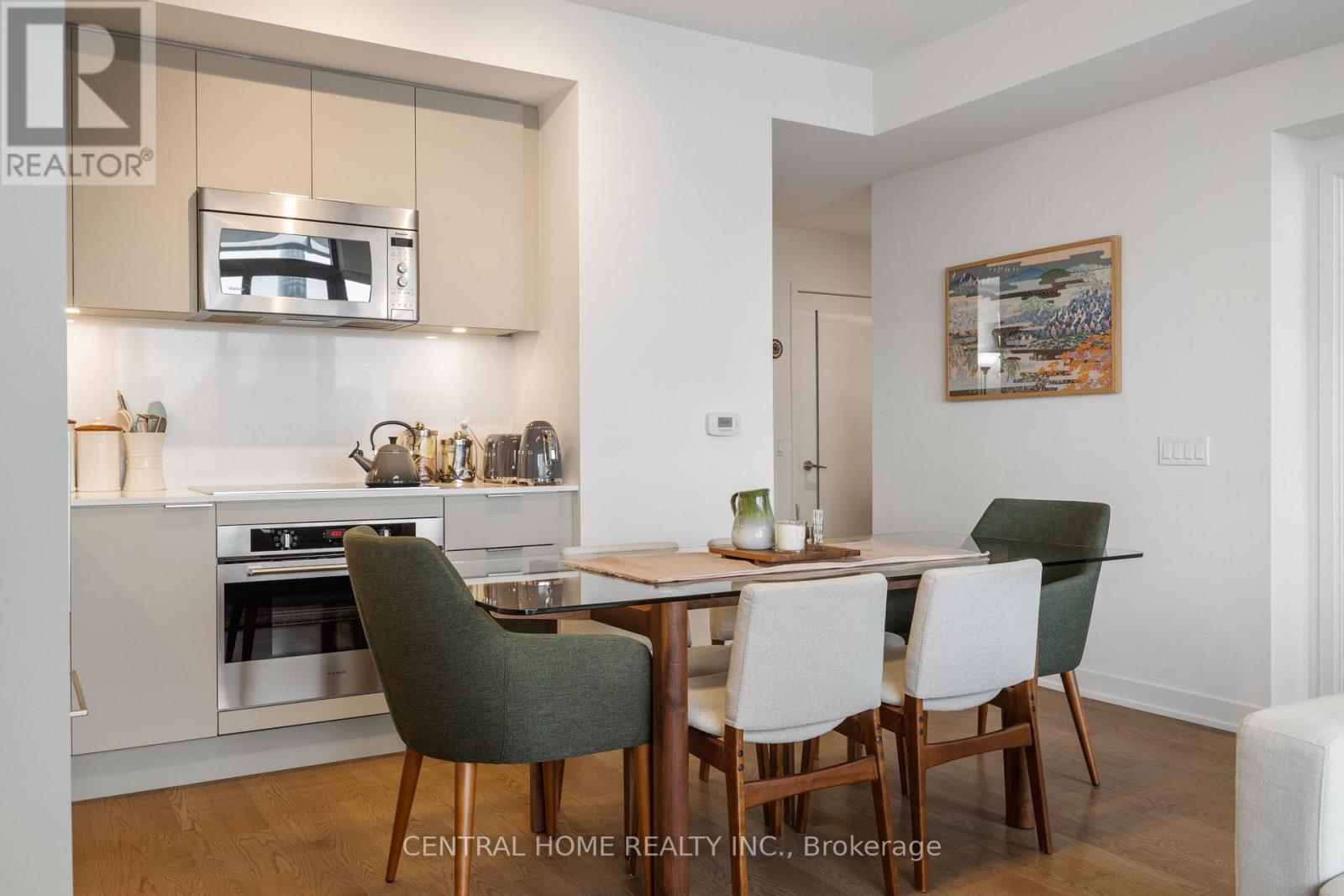 3809 - 20 Lombard Street, Toronto, ON - Indoor Photo Showing Dining Room