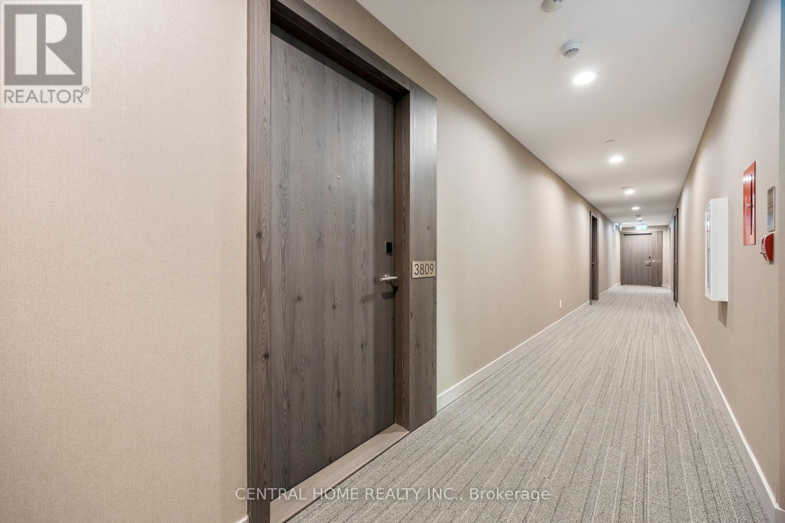 3809 - 20 Lombard Street, Toronto, ON - Indoor Photo Showing Other Room