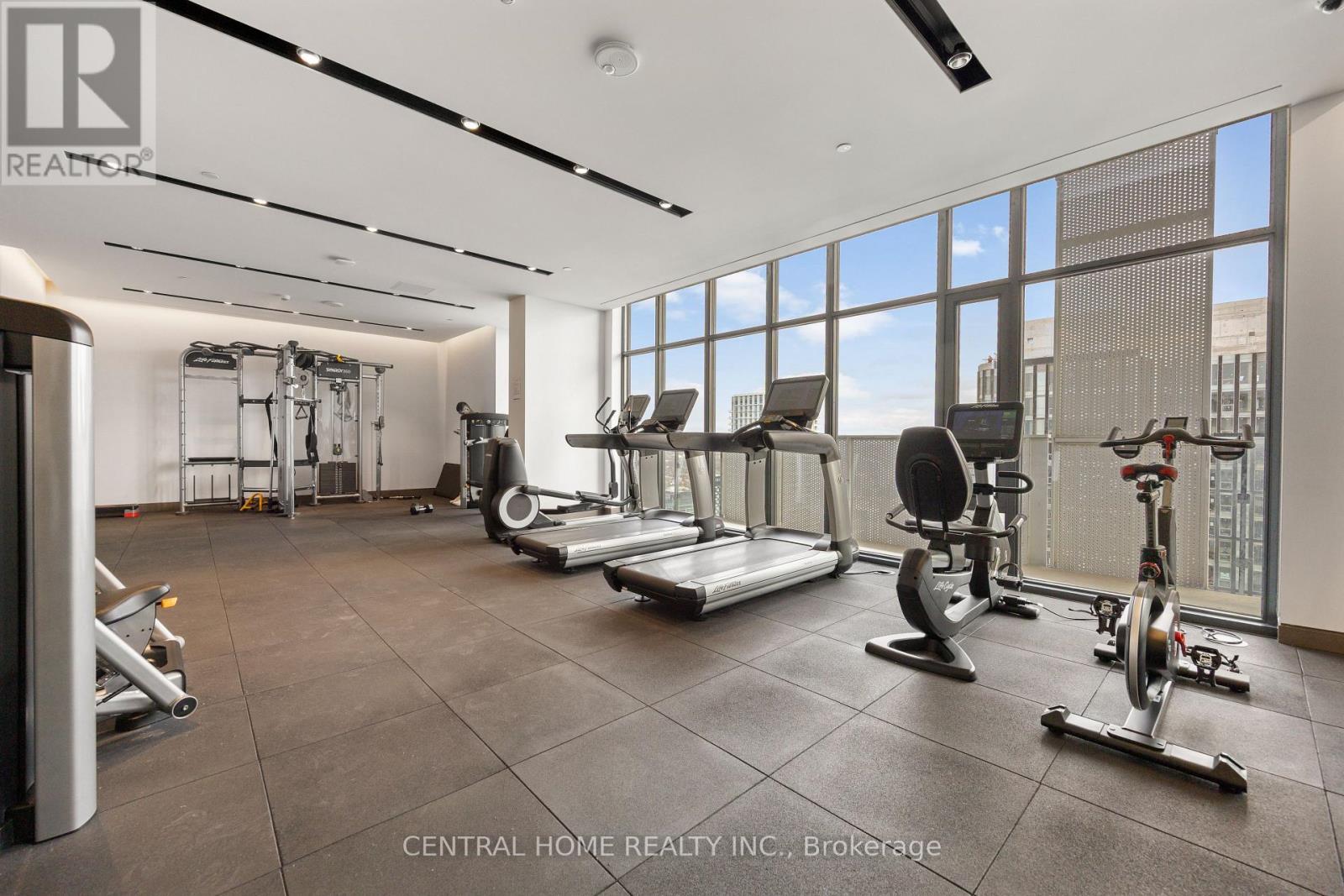 3809 - 20 Lombard Street, Toronto, ON - Indoor Photo Showing Gym Room