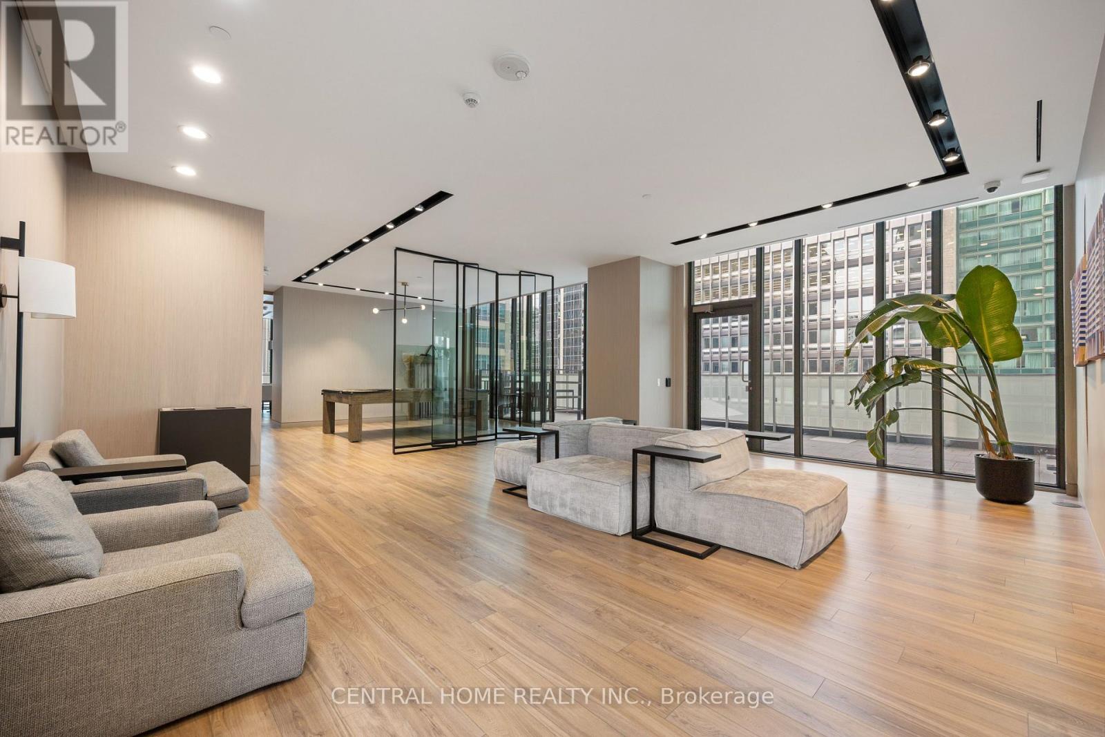 3809 - 20 Lombard Street, Toronto, ON - Indoor