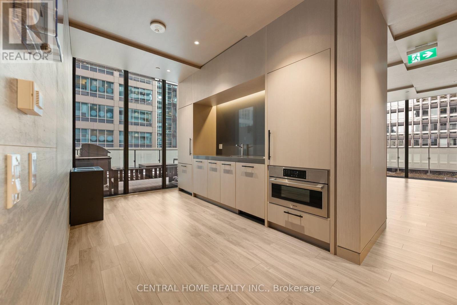 3809 - 20 Lombard Street, Toronto, ON - Indoor