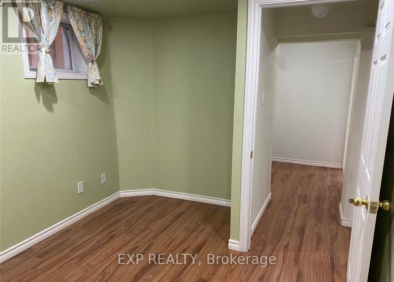 Lower - 98 Avondale Avenue, Toronto, ON - Indoor Photo Showing Other Room