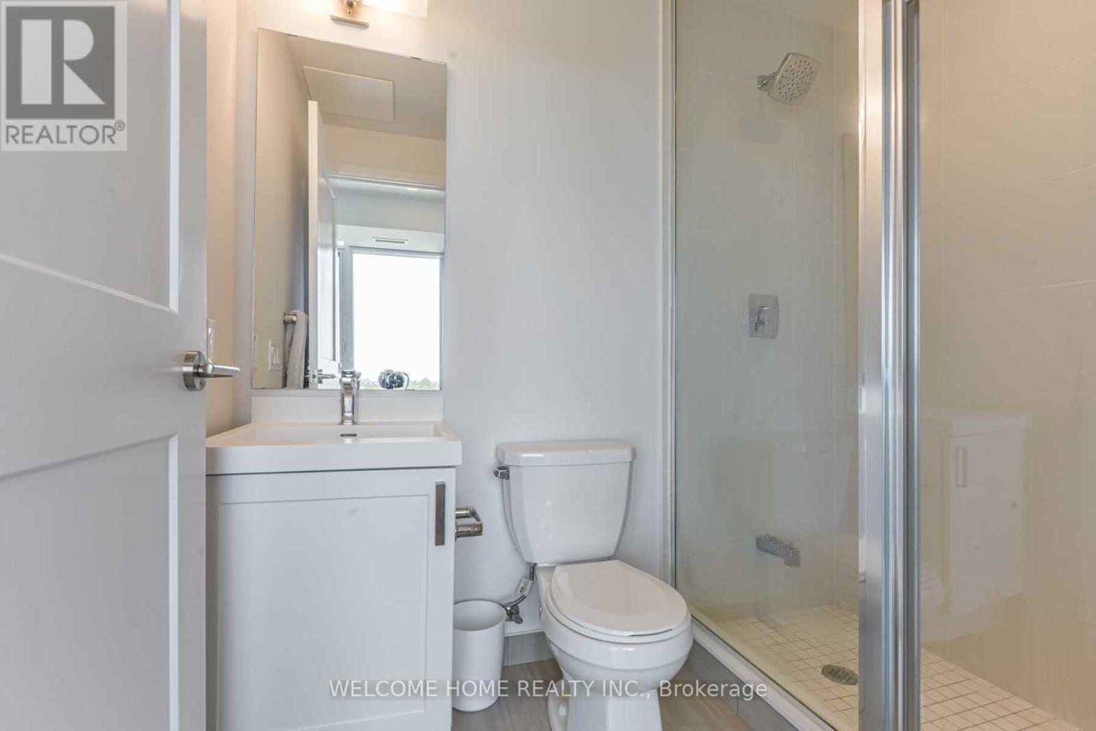 504 - 7895 Jane Street, Vaughan, ON - Indoor Photo Showing Bathroom