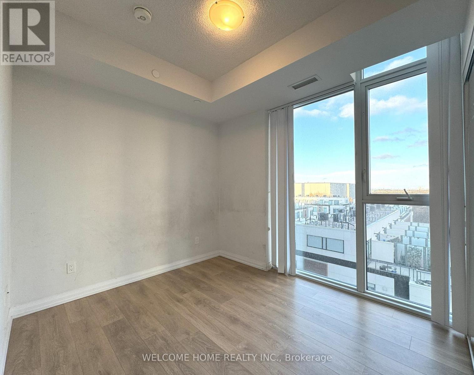 504 - 7895 Jane Street, Vaughan, ON - Indoor Photo Showing Other Room