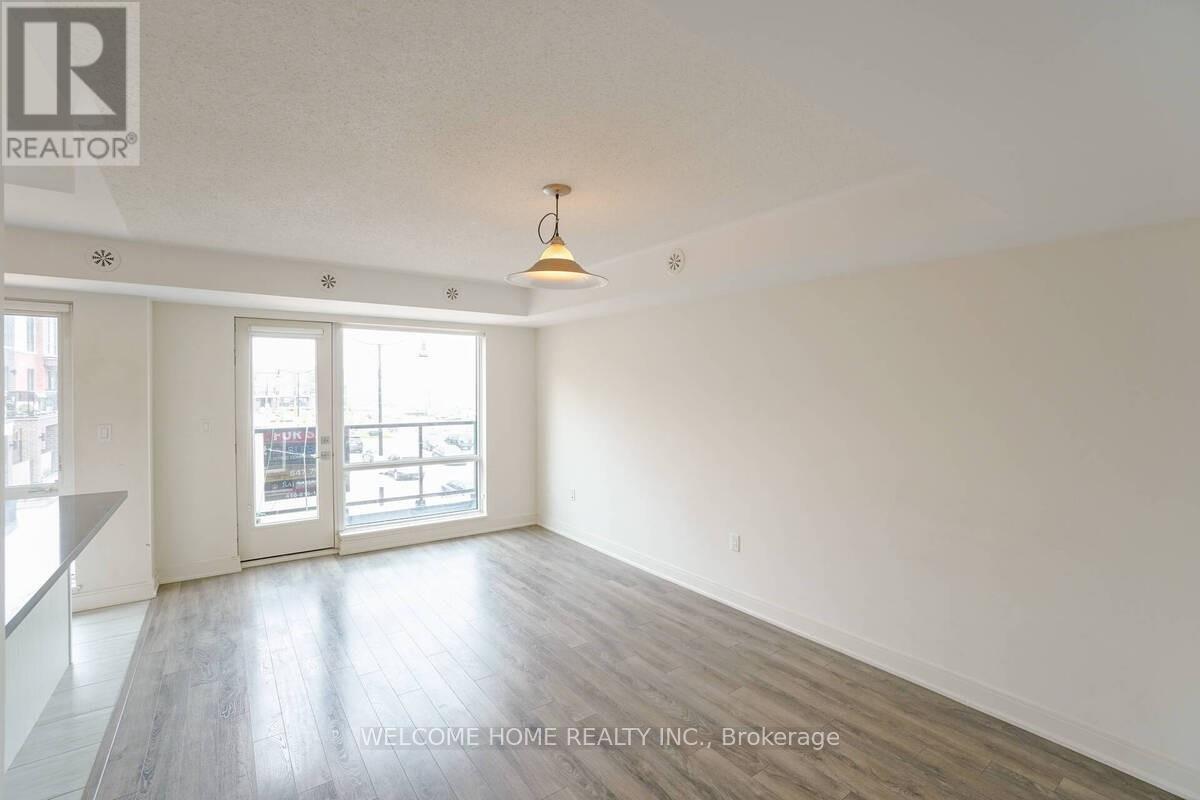 19 - 100 Dufay Road, Brampton, ON - Indoor Photo Showing Other Room