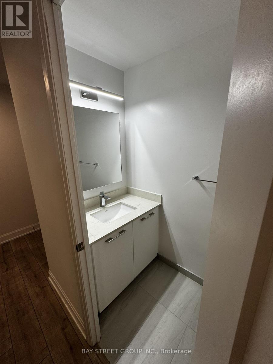 709 - 38 Water Walk Drive, Markham, ON - Indoor Photo Showing Bathroom