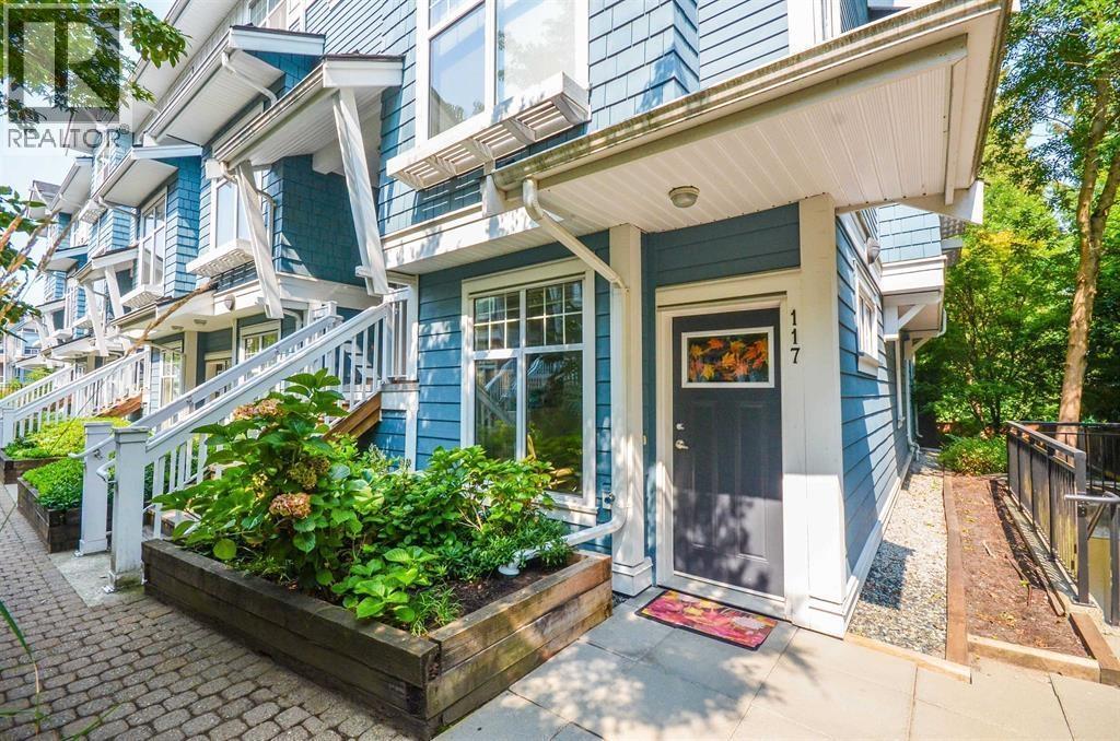 117 4255 Sardis Street, Burnaby, BC - Outdoor