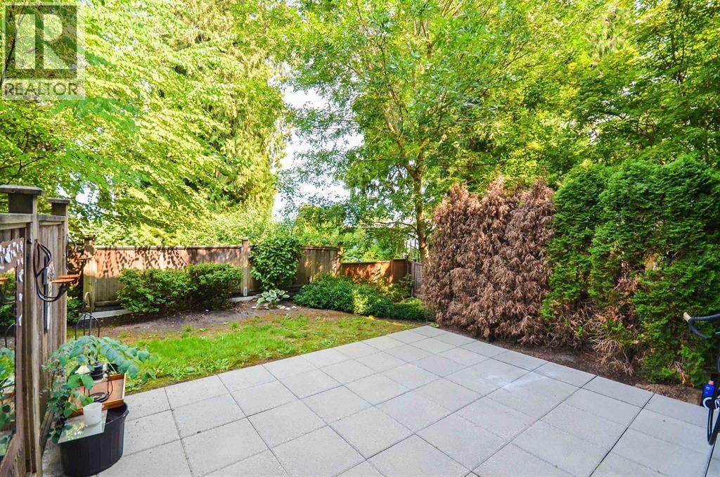 117 4255 Sardis Street, Burnaby, BC - Outdoor