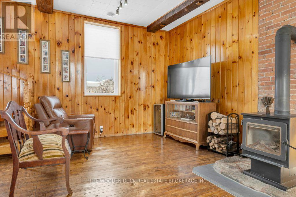 44 Declair Road, Tweed (Elzevir (Twp)), ON - Indoor Photo Showing Other Room With Fireplace