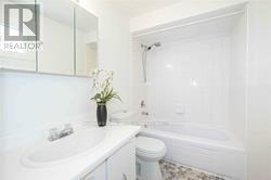 96 Port Royal Trail, Toronto, ON - Indoor Photo Showing Bathroom