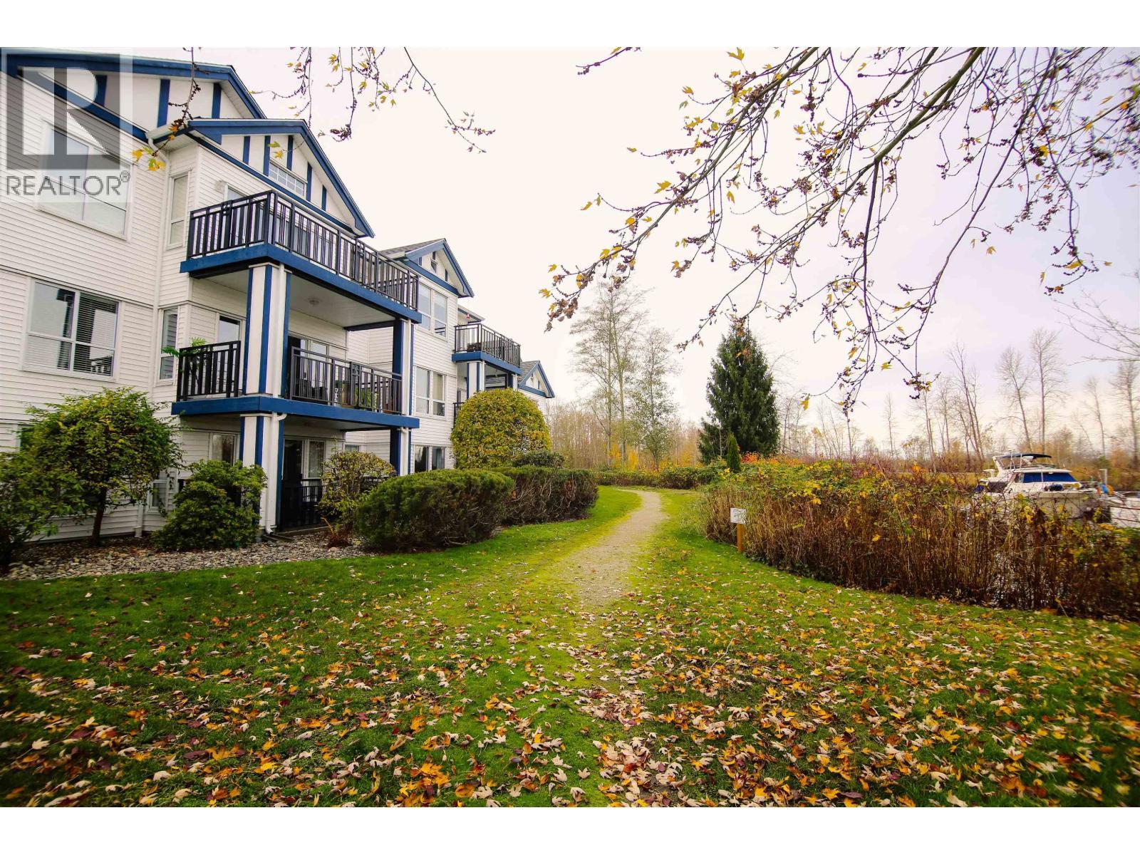 321 4955 River Road, Delta, BC - Outdoor
