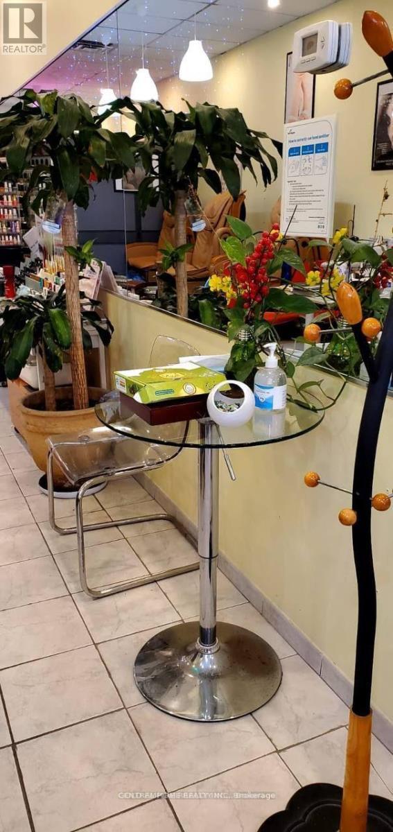 2 - 8220 Bayview Avenue, Markham, ON