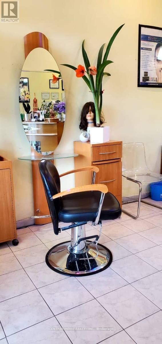 2 - 8220 Bayview Avenue, Markham, ON