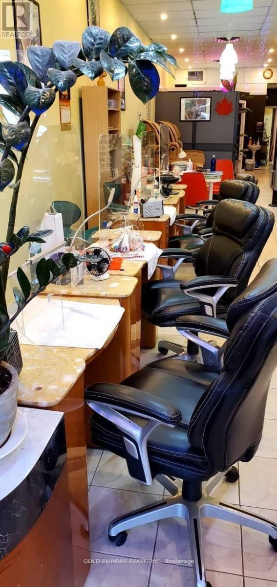 2 - 8220 Bayview Avenue, Markham, ON