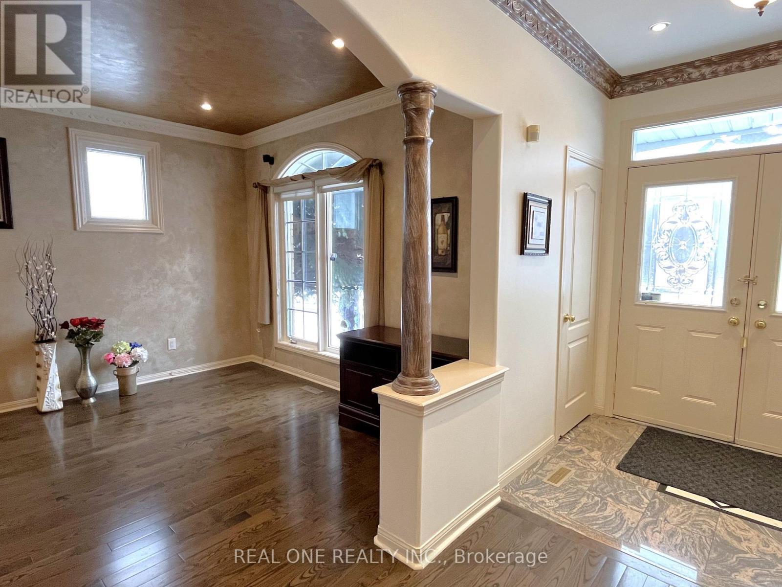 49 Drawbridge Drive, Markham, ON - Indoor Photo Showing Other Room