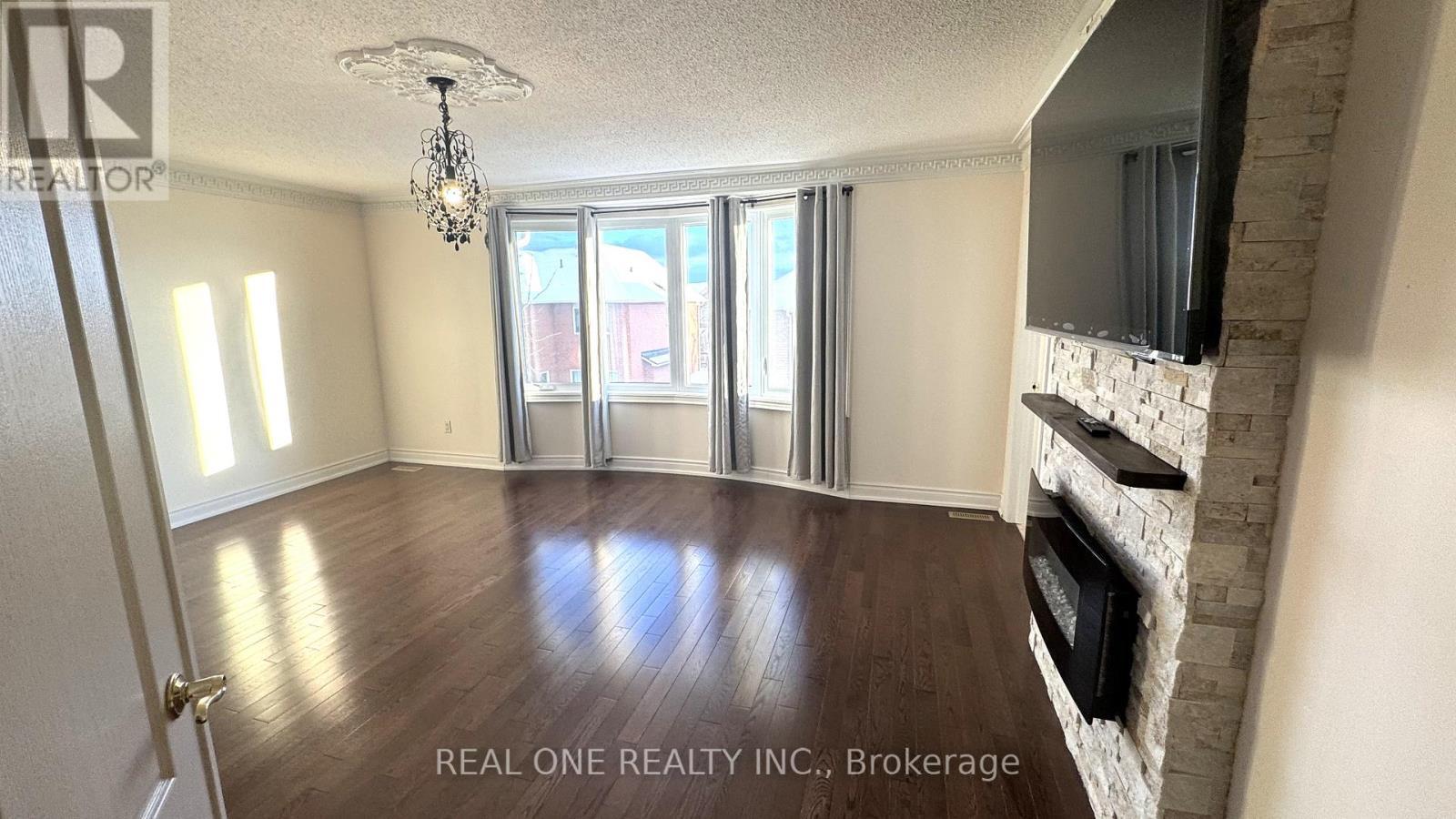 49 Drawbridge Drive, Markham, ON - Indoor Photo Showing Other Room