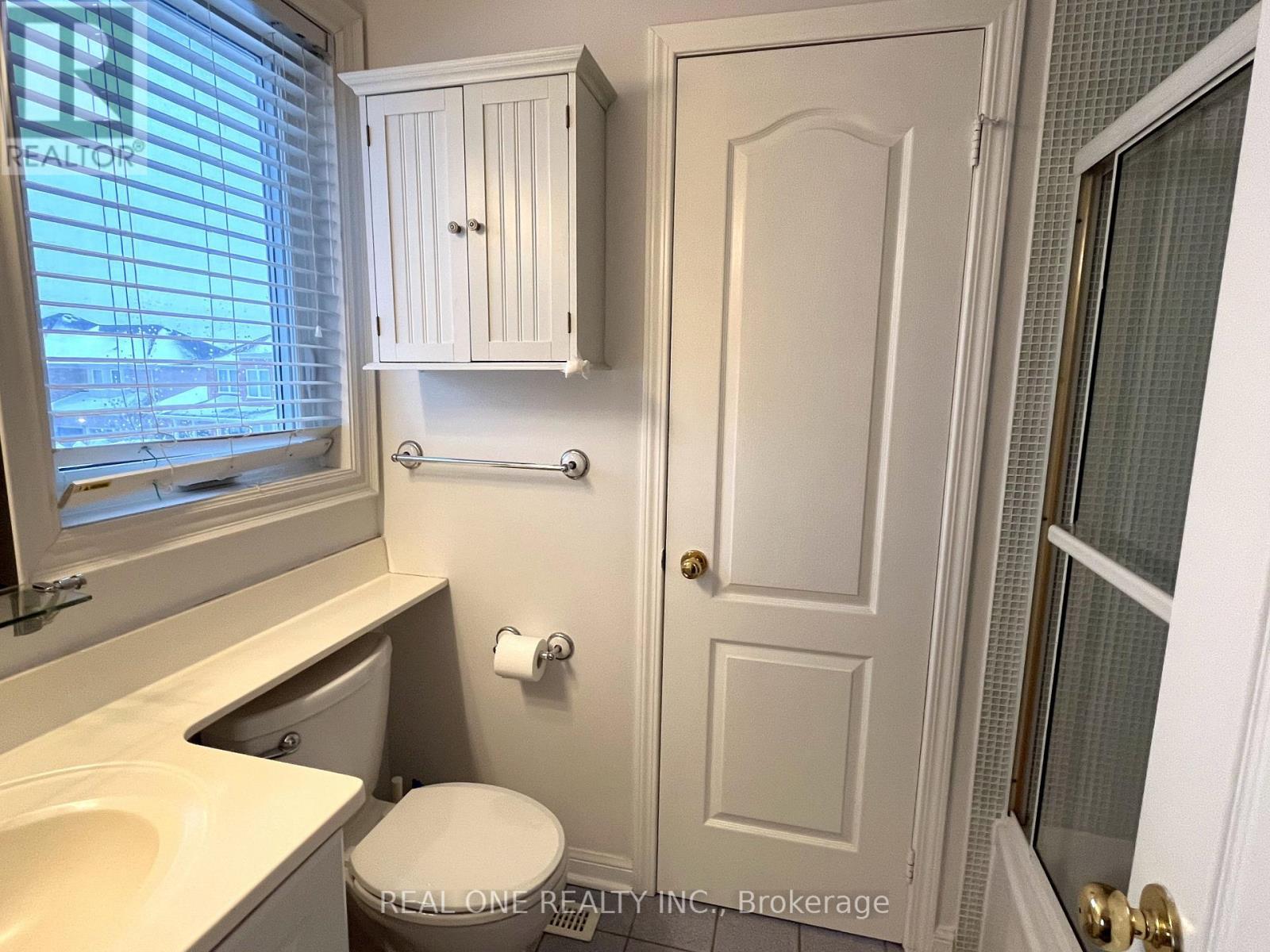 49 Drawbridge Drive, Markham, ON - Indoor Photo Showing Bathroom