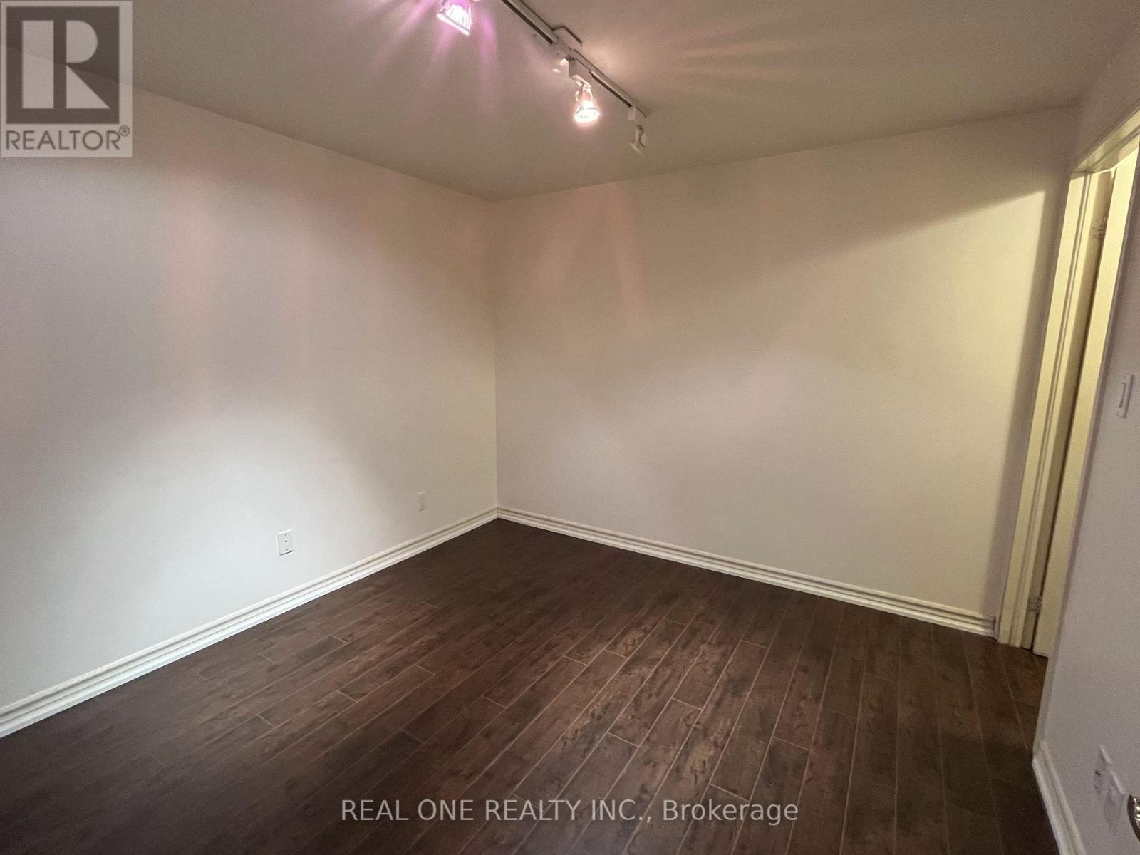 49 Drawbridge Drive, Markham, ON - Indoor Photo Showing Other Room