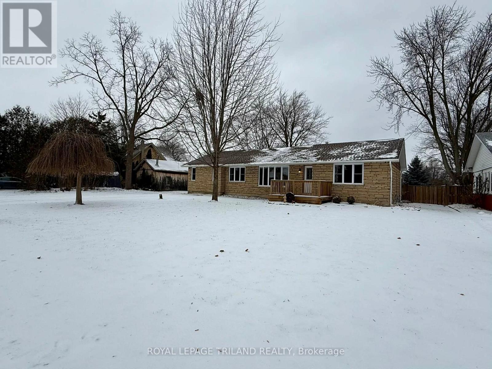 102 Ontario Street, Lambton Shores (Thedford), ON - Outdoor