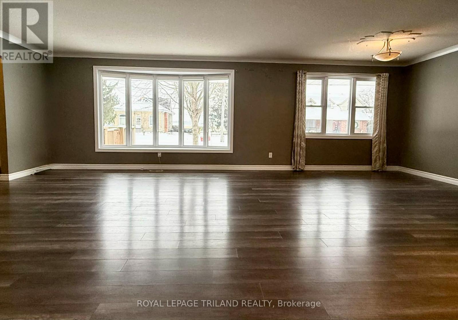 102 Ontario Street, Lambton Shores (Thedford), ON - Indoor Photo Showing Other Room