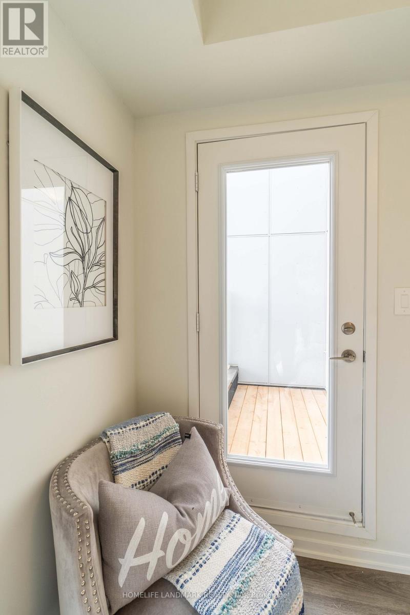 109 - 10 Almond Blossom Mews, Vaughan, ON - Indoor Photo Showing Bedroom