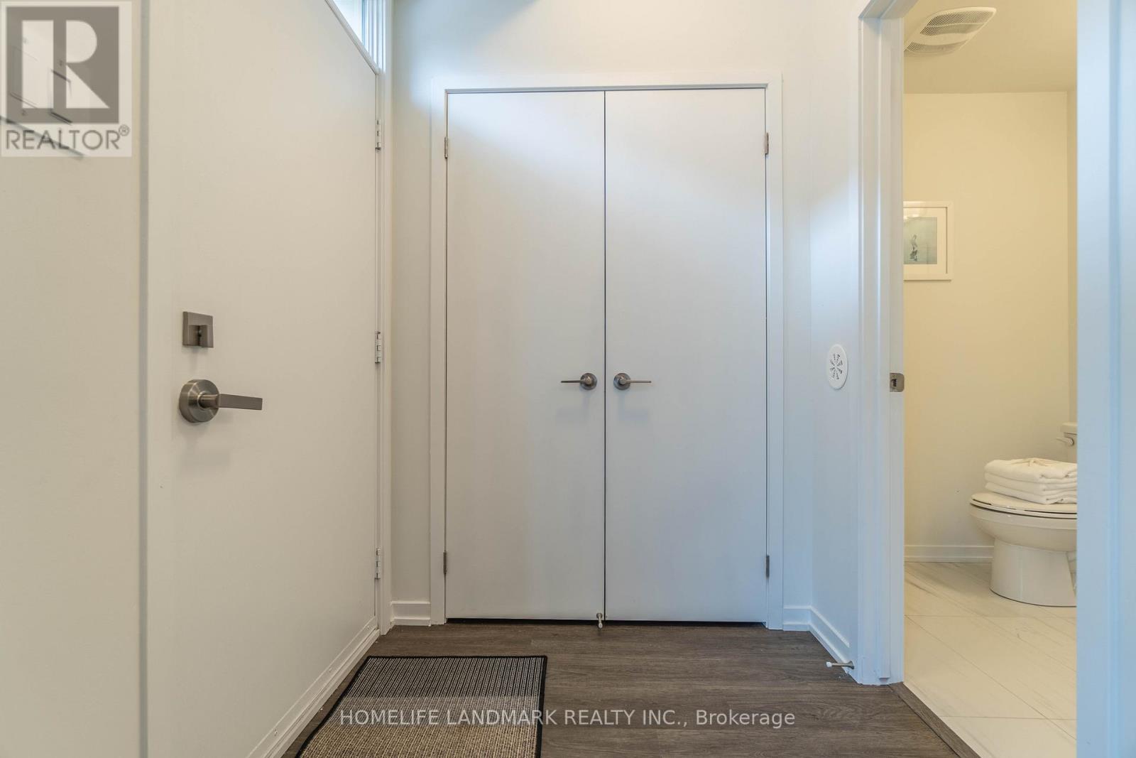 109 - 10 Almond Blossom Mews, Vaughan, ON - Indoor Photo Showing Other Room