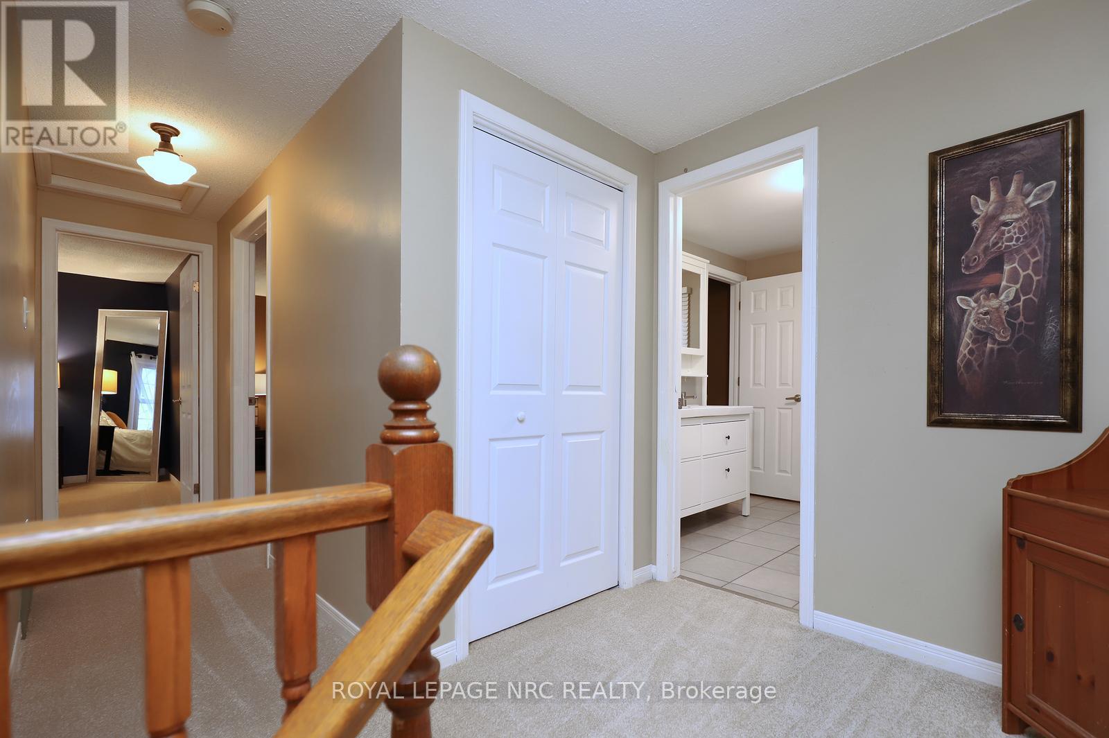 4 Cindy Court, Grimsby, ON - Indoor Photo Showing Other Room