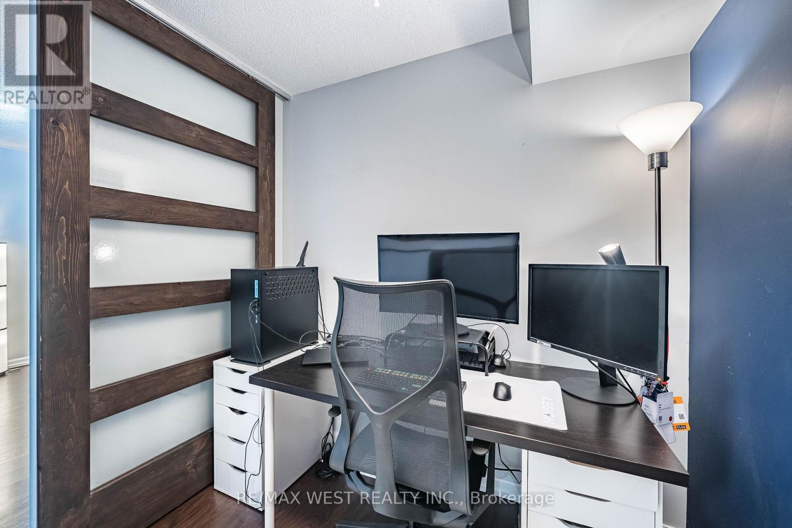 501 - 85 East Liberty Street, Toronto, ON - Indoor Photo Showing Office