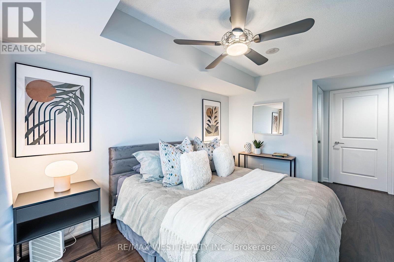 501 - 85 East Liberty Street, Toronto, ON - Indoor Photo Showing Bedroom