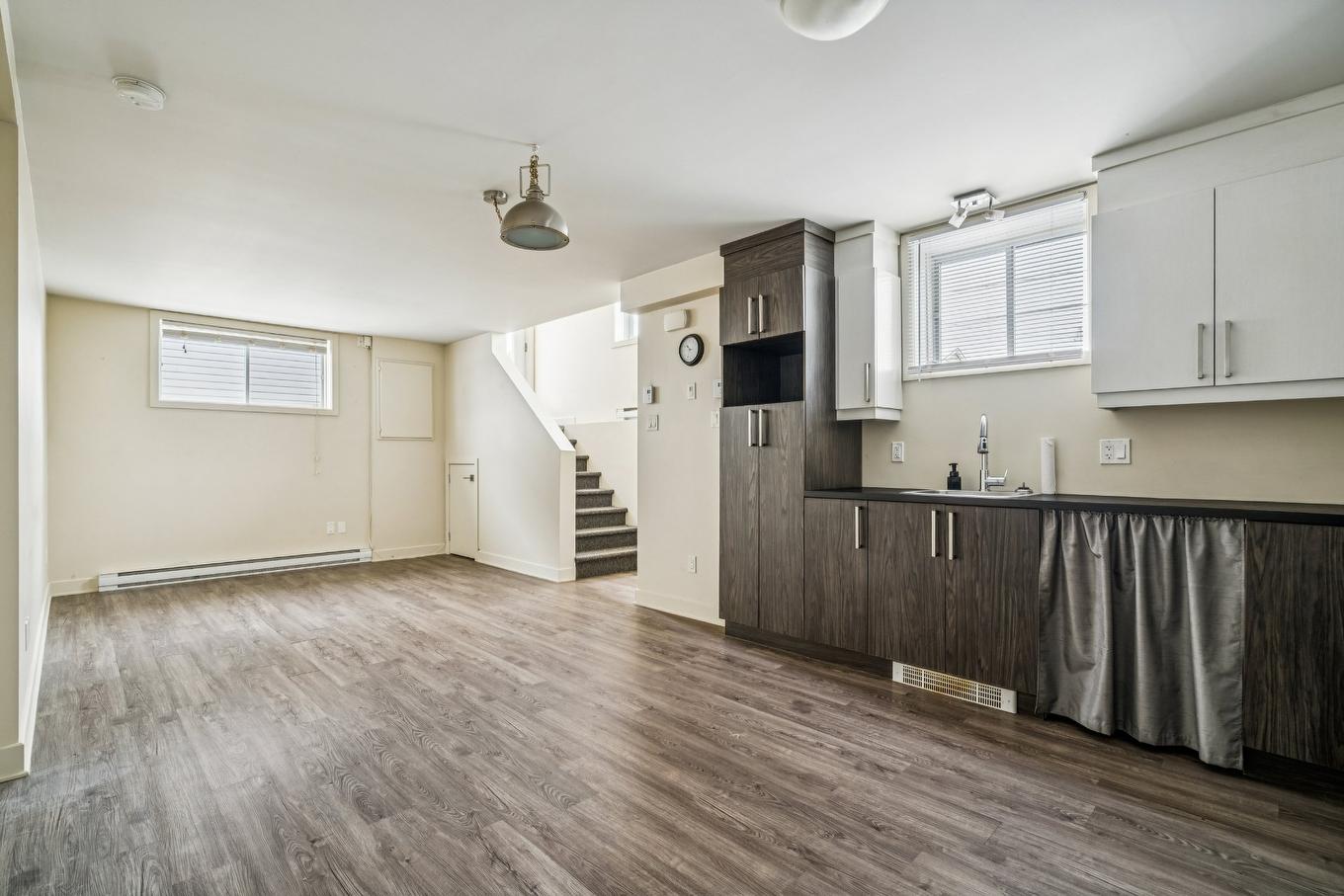 Kitchen - 16 - 16A Rue Lavigne, Brownsburg-Chatham, QC - Indoor