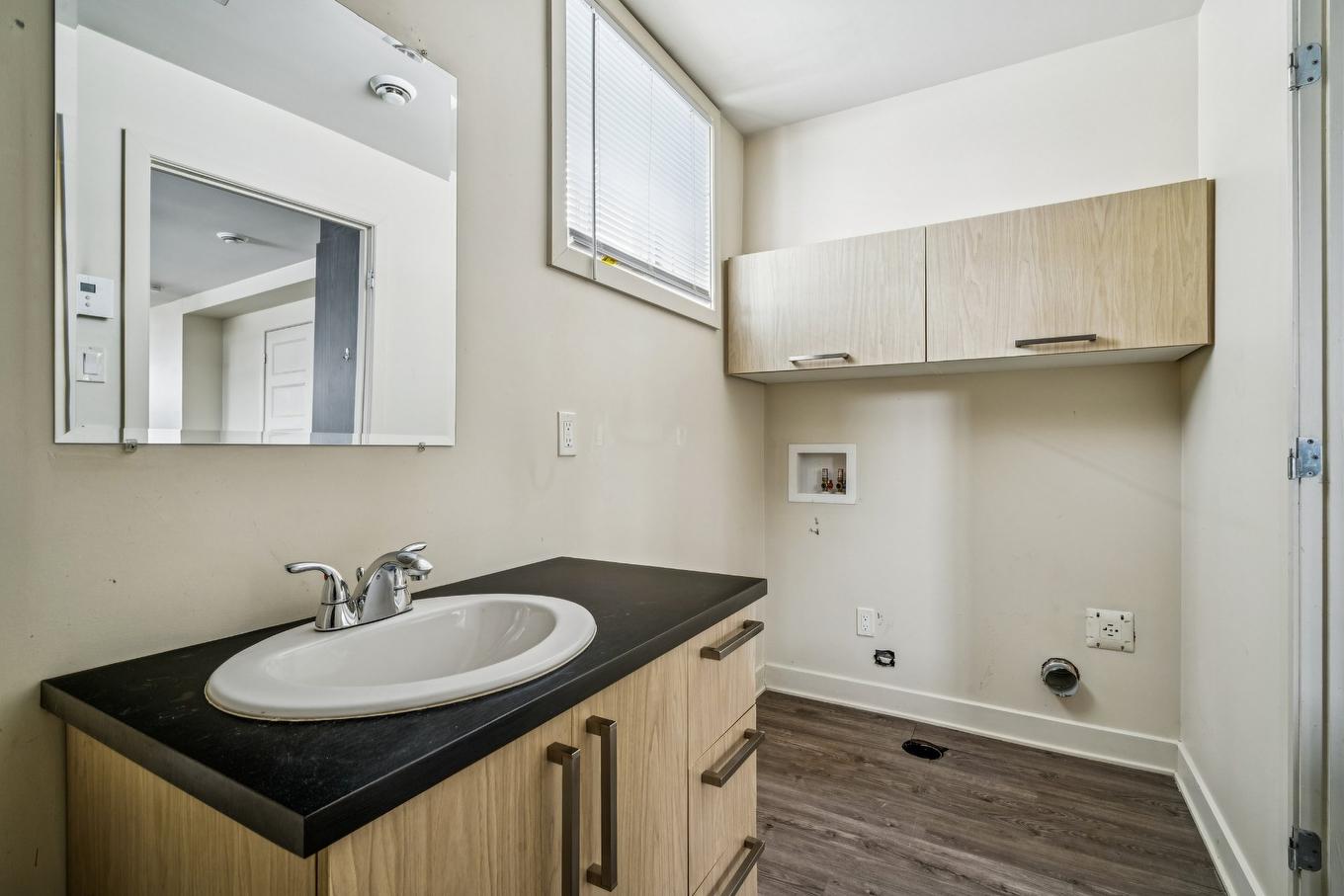 Bathroom - 16 - 16A Rue Lavigne, Brownsburg-Chatham, QC - Indoor Photo Showing Bathroom