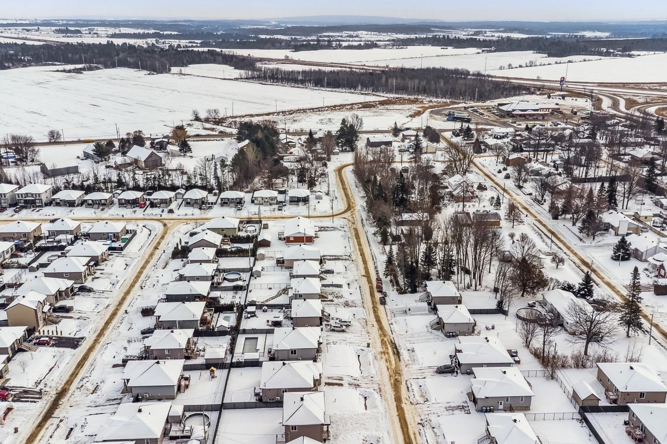 Overall view - 16 - 16A Rue Lavigne, Brownsburg-Chatham, QC - Outdoor With View