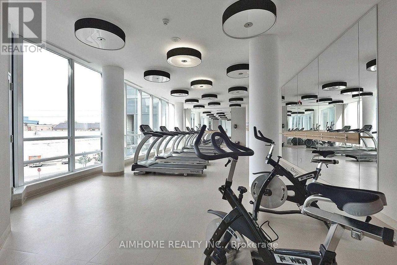 3202 - 2240 Lake Shore Boulevard, Toronto, ON - Indoor Photo Showing Gym Room