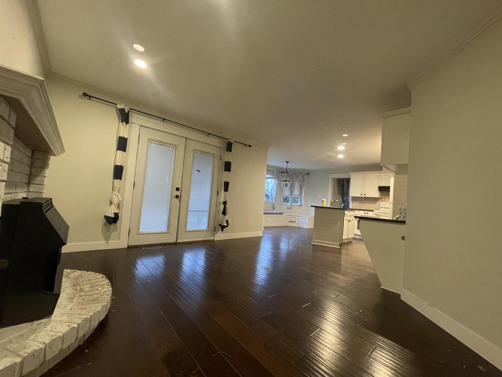 873X 215B Street, Langley, BC - Indoor Photo Showing Other Room