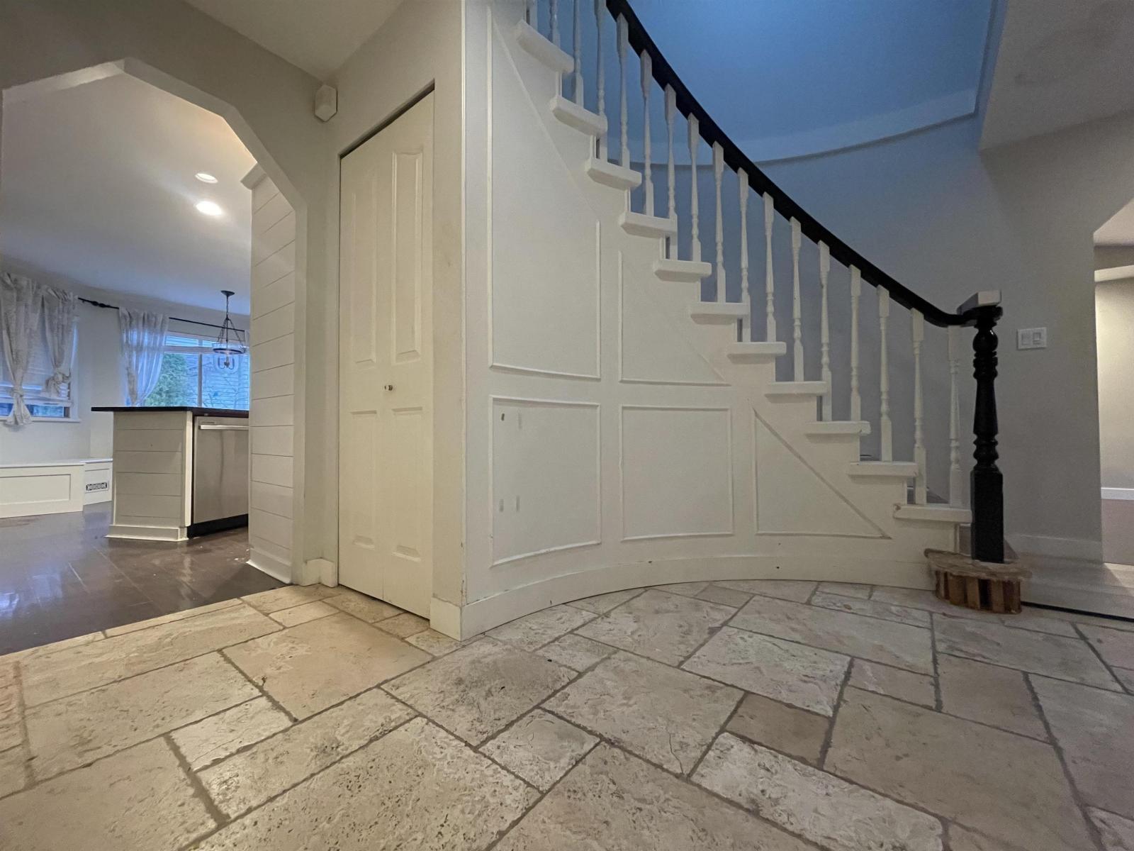 873X 215B Street, Langley, BC - Indoor Photo Showing Other Room