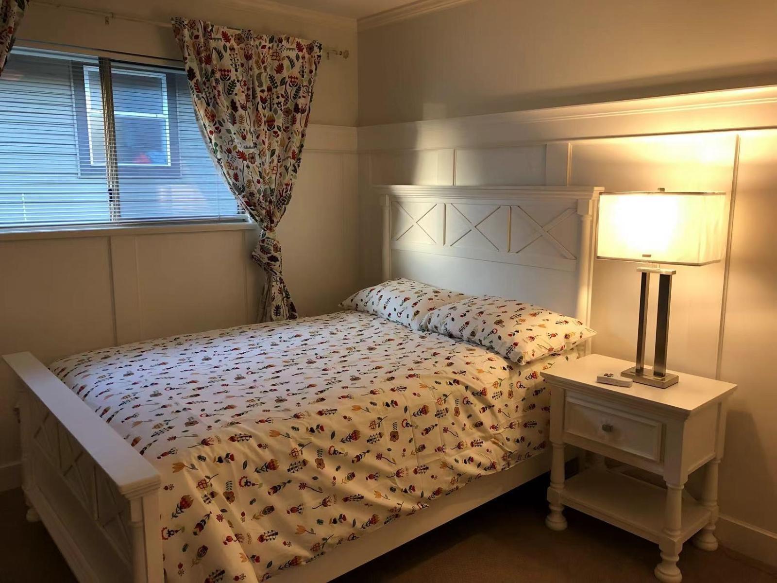 873X 215B Street, Langley, BC - Indoor Photo Showing Bedroom