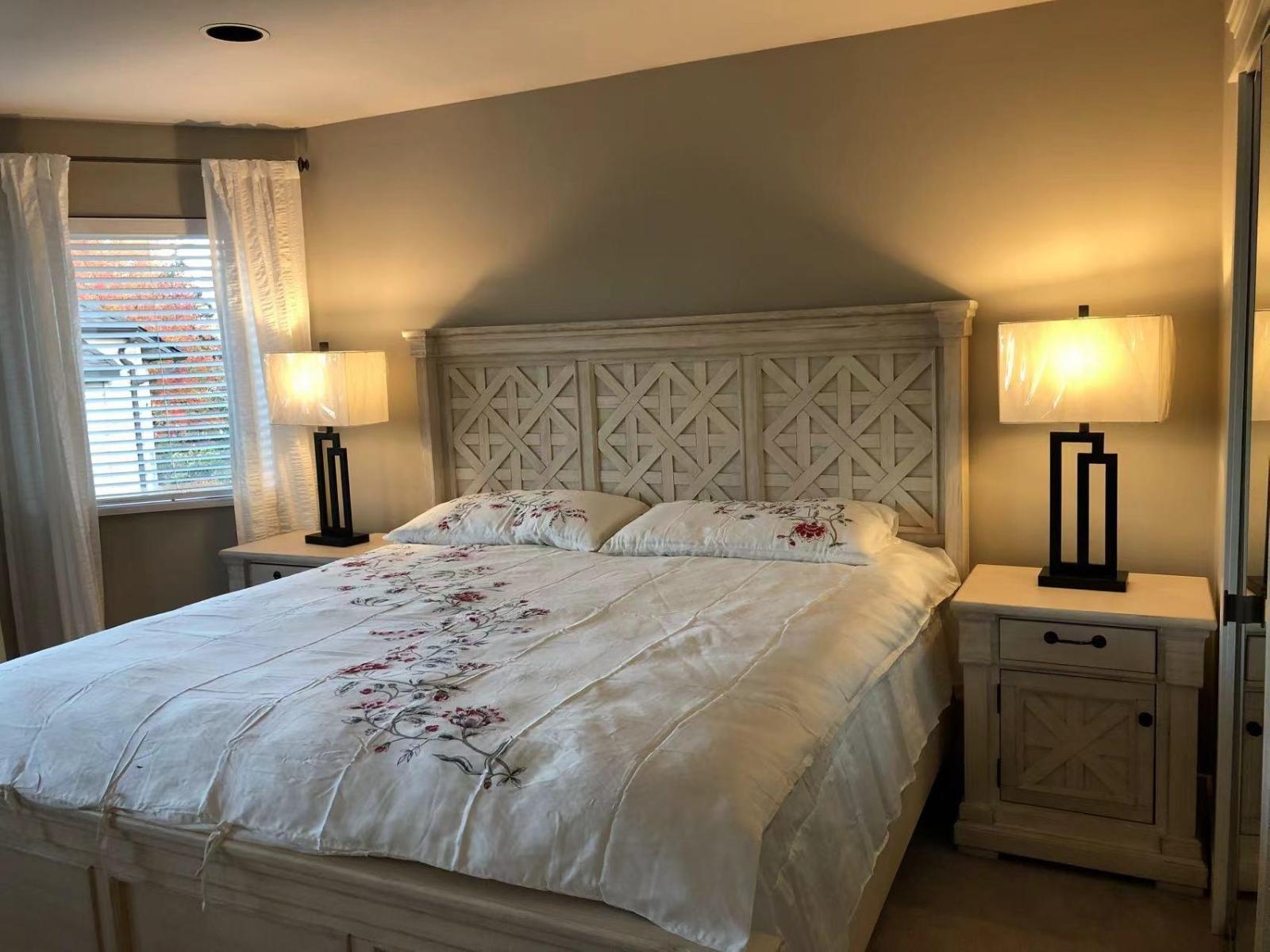 873X 215B Street, Langley, BC - Indoor Photo Showing Bedroom