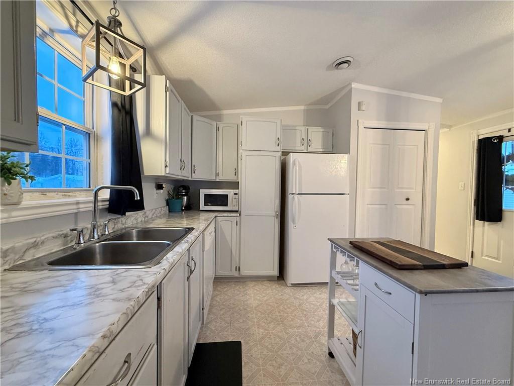 93 Ulysse Dr, Dieppe, NB