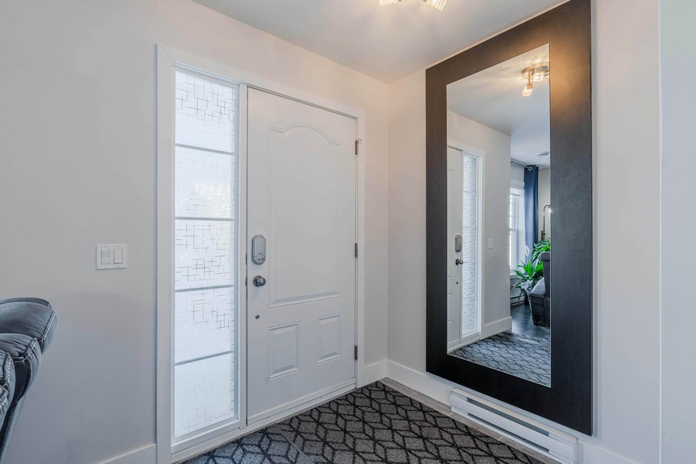 Hall d'entrée/Vestibule - 4787 Rue Maréchal, Sherbrooke (Brompton/Rock Forest/Saint-Élie/Deauville), QC - Indoor Photo Showing Other Room