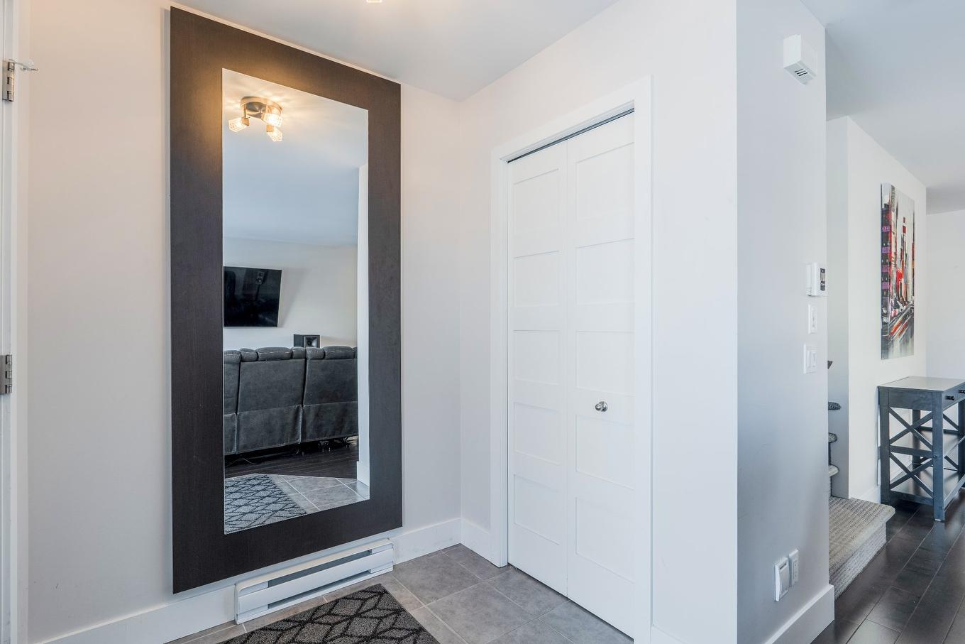 Hall d'entrée/Vestibule - 4787 Rue Maréchal, Sherbrooke (Brompton/Rock Forest/Saint-Élie/Deauville), QC - Indoor Photo Showing Other Room