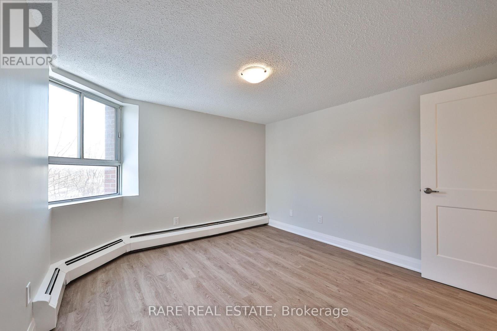 208 - 55 Woolley Street, Cambridge, ON - Indoor Photo Showing Other Room