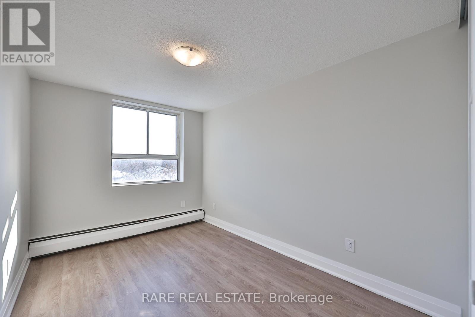 208 - 55 Woolley Street, Cambridge, ON - Indoor Photo Showing Other Room