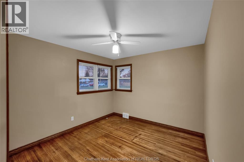 48 Simonton Drive, Chatham, ON