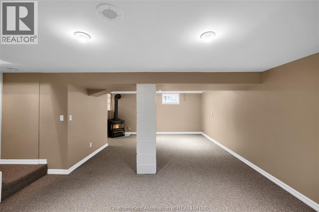 48 Simonton Drive, Chatham, ON